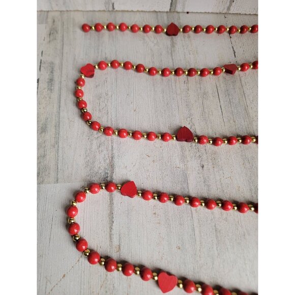 Vintage wooden Valentine garland unique heart home decor - Picture 6 of 9